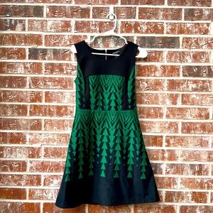 Kenneth Cole Geometric Black and Green Midi Dress